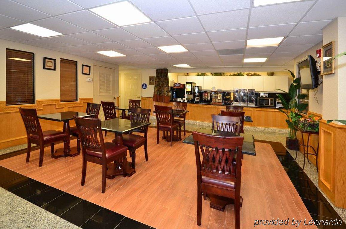Best Western Plus Northwest Inn & Suites Houston Restoran fotoğraf